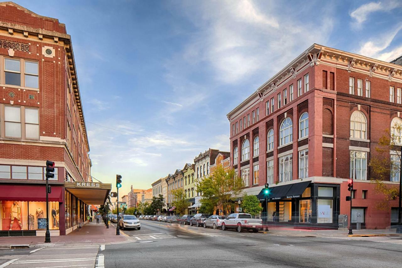 Savannah Lark Exterior photo